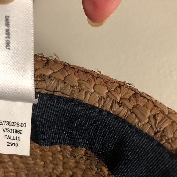 GAP 100% STRAW HAT W/ DENIM BAND - Picture 5 of 7